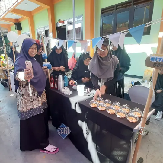 Gelar Karya Kewirausahaan SMPIT Insan Permata Malang